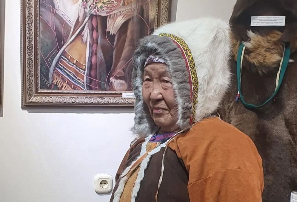 Старейшине юкагирского народа Анне Дмитриевне Слепцовой 3 июля исполнилось 80 лет!